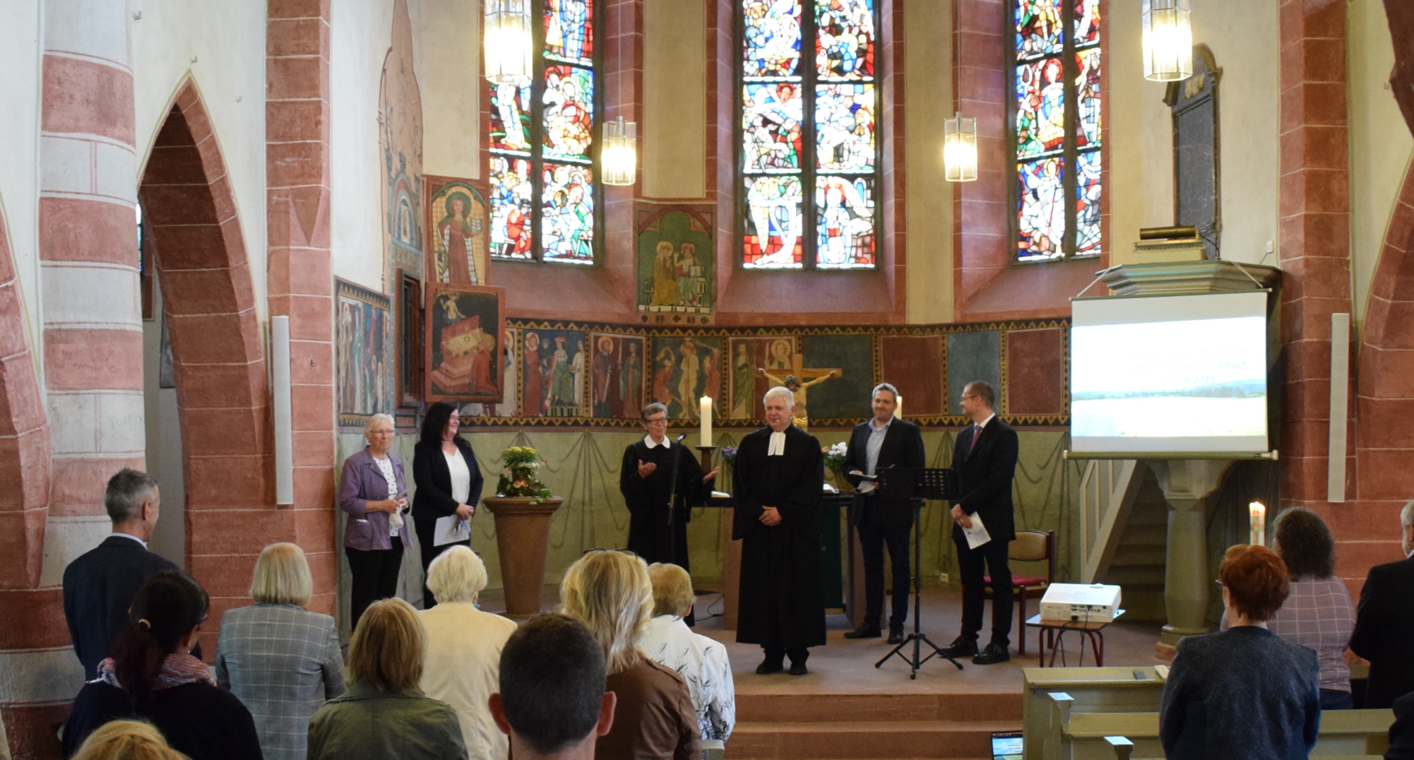 EinFB060920Segen becrima 